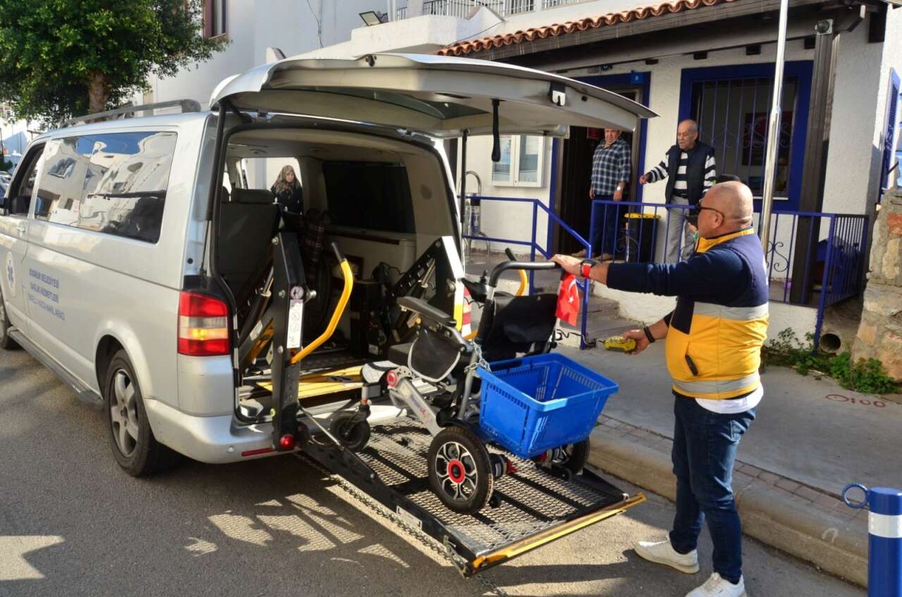 Bodrum’da Özel Gereksinimli Vatandaşlara  Belediye Eliyle Destek 6